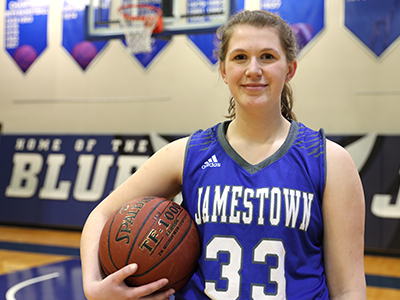 Image of Katie, JHS basketball star who recovered after ACL surgery.