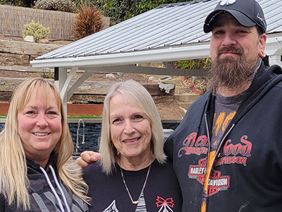 Image of Cindy Timm with family.