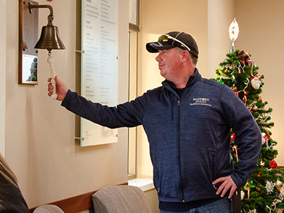 The Siek family got a special gift this Christmas - a dad who's done with cancer treatments. Chris rang the JRMC Cancer Center bell three times on Friday.