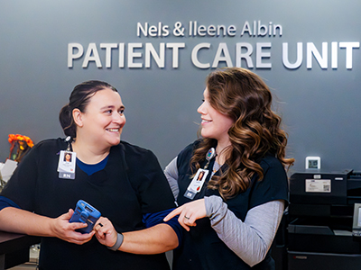 Image of Lisa Schrenk and Kristin Satrom