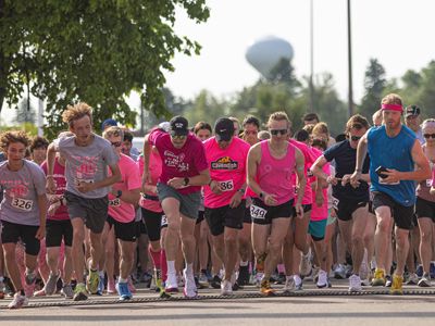 Running of the Pink starting line