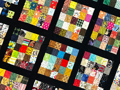 Image of quilt from Tea for All Seasons raffle.